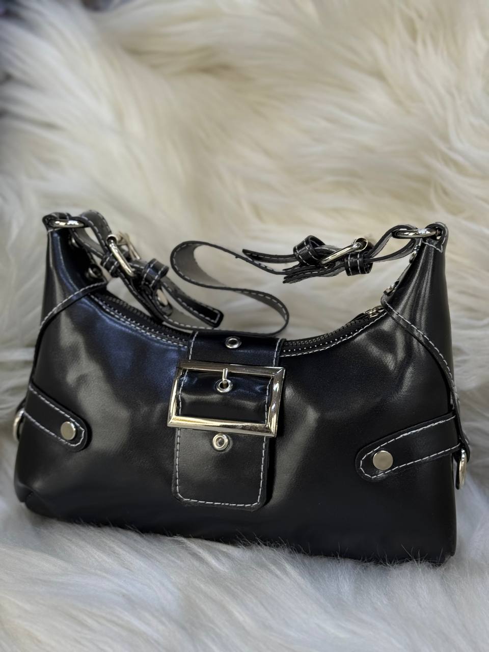 حقيبة كتف Y2K أسود Kyren Store