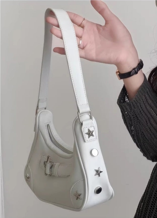 جنطة نجمة لون ابيض Kyren Store