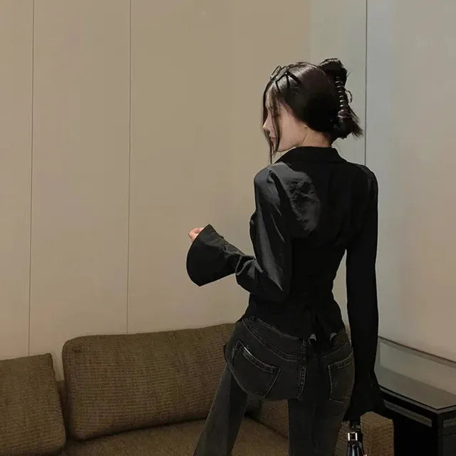 قميص مخصر أسود ردان عريض