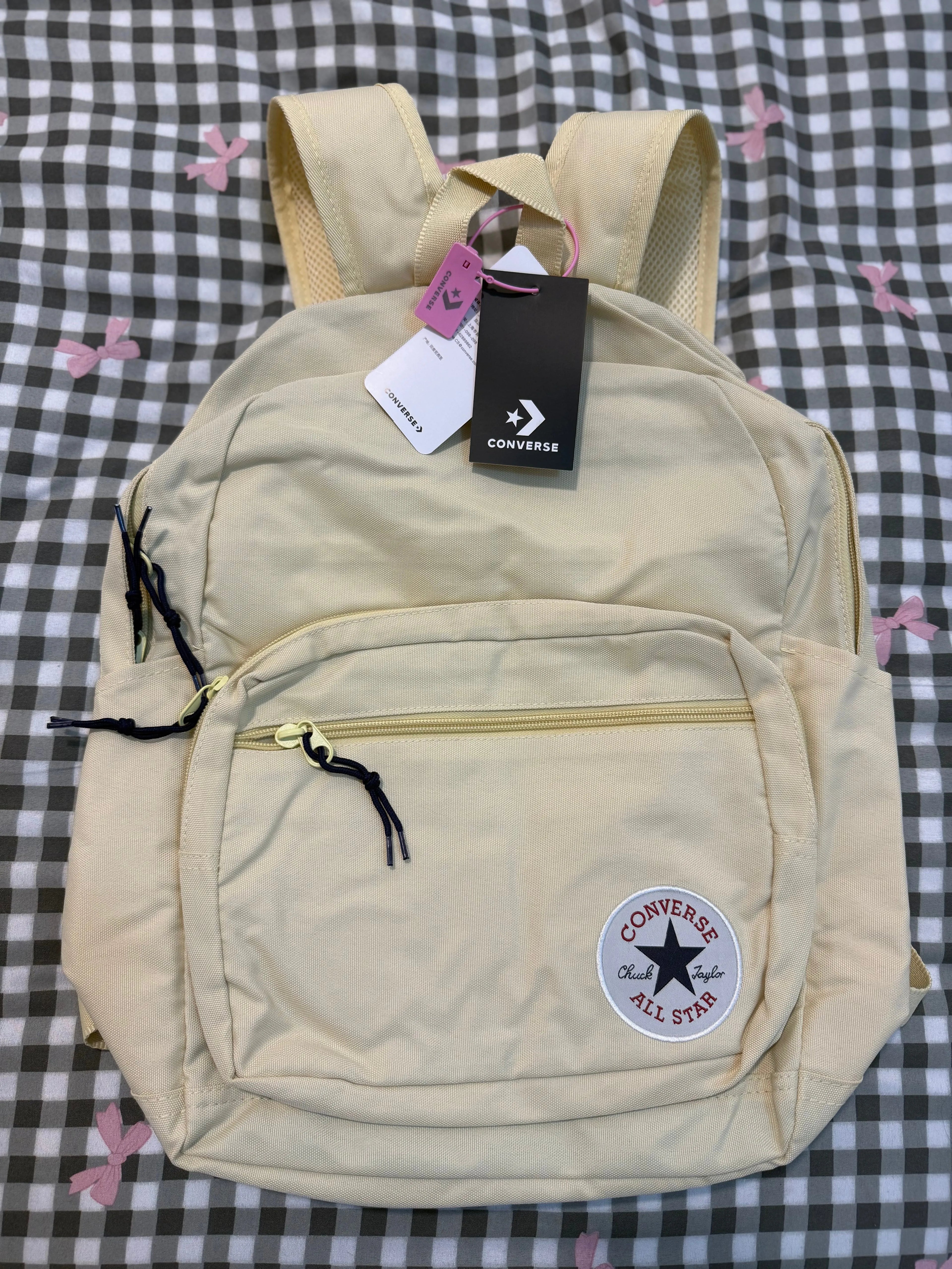  حقيبة كونفرس لون بيجي 2c5d77-c4.myshopify.com