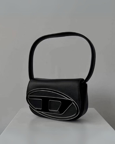 حقيبة ديزل سوداء Kyren Store