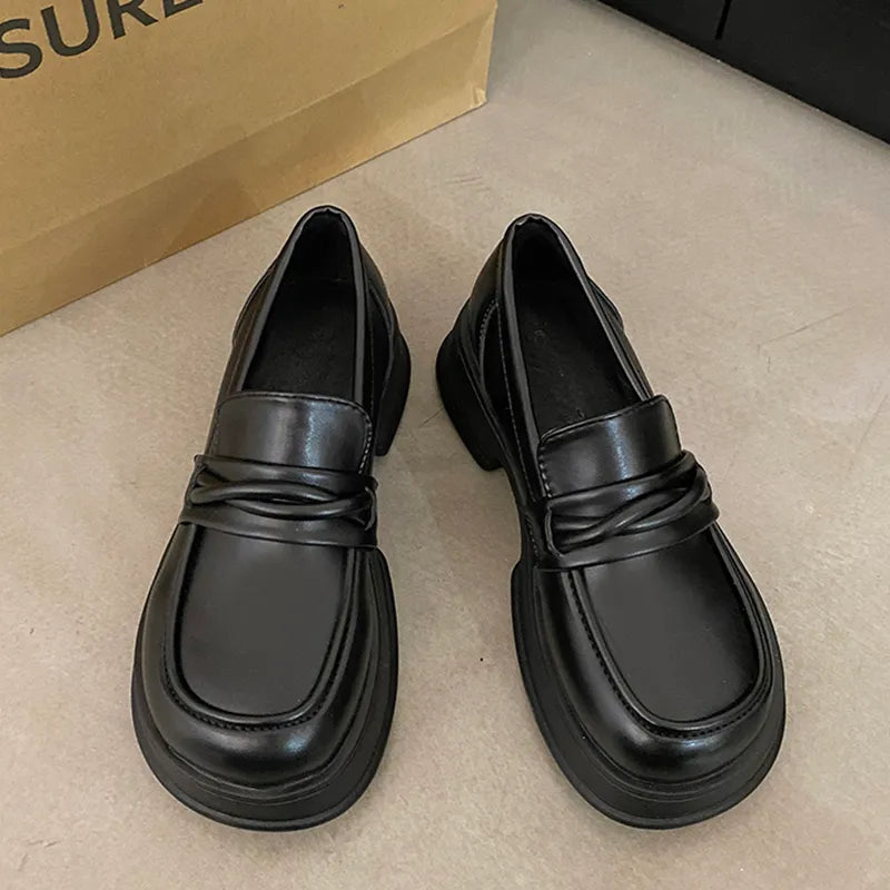 حذاء لوفرز أسود Kyren Store