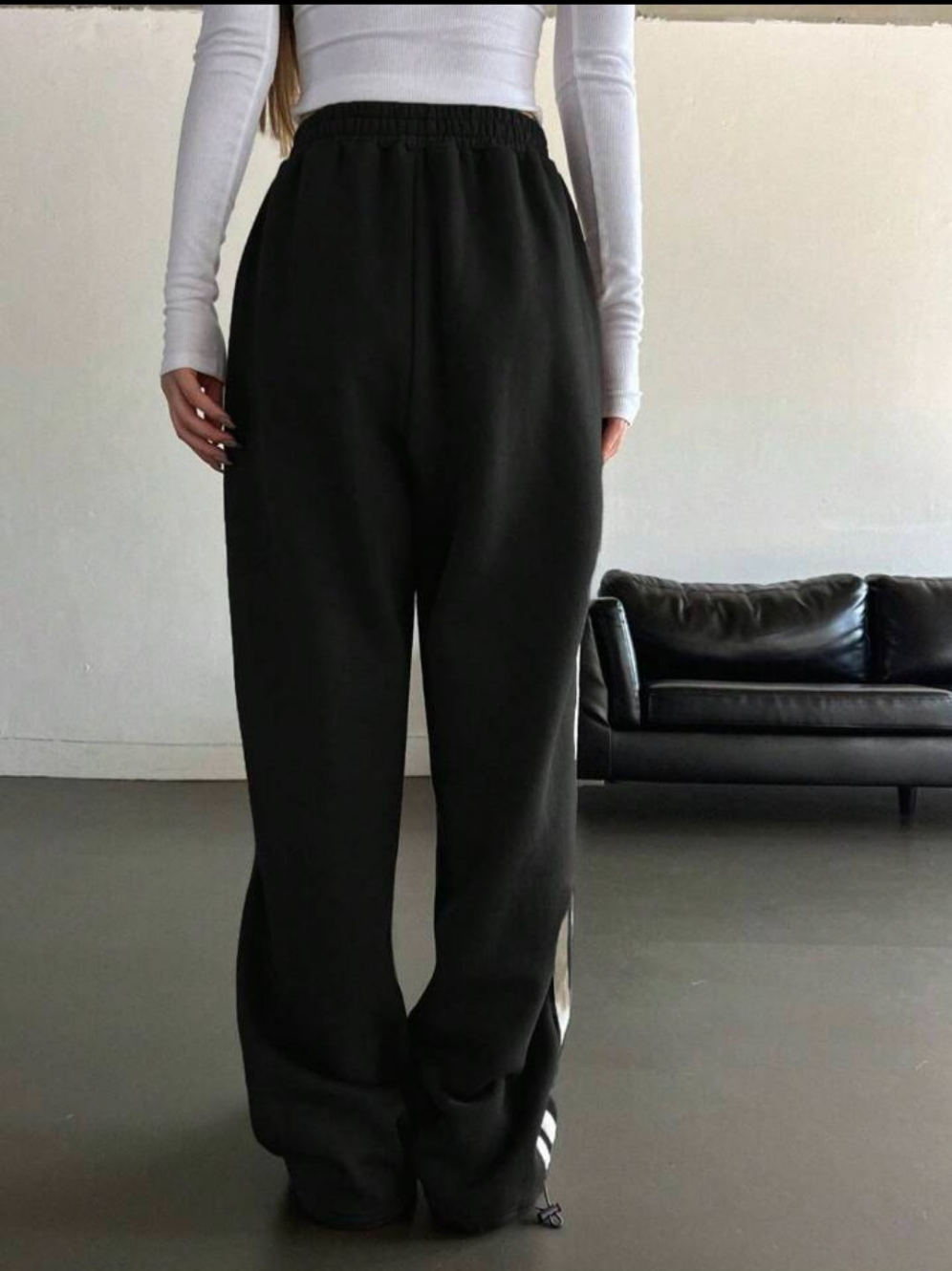بجامة رياضية لون اسود Kyren Store