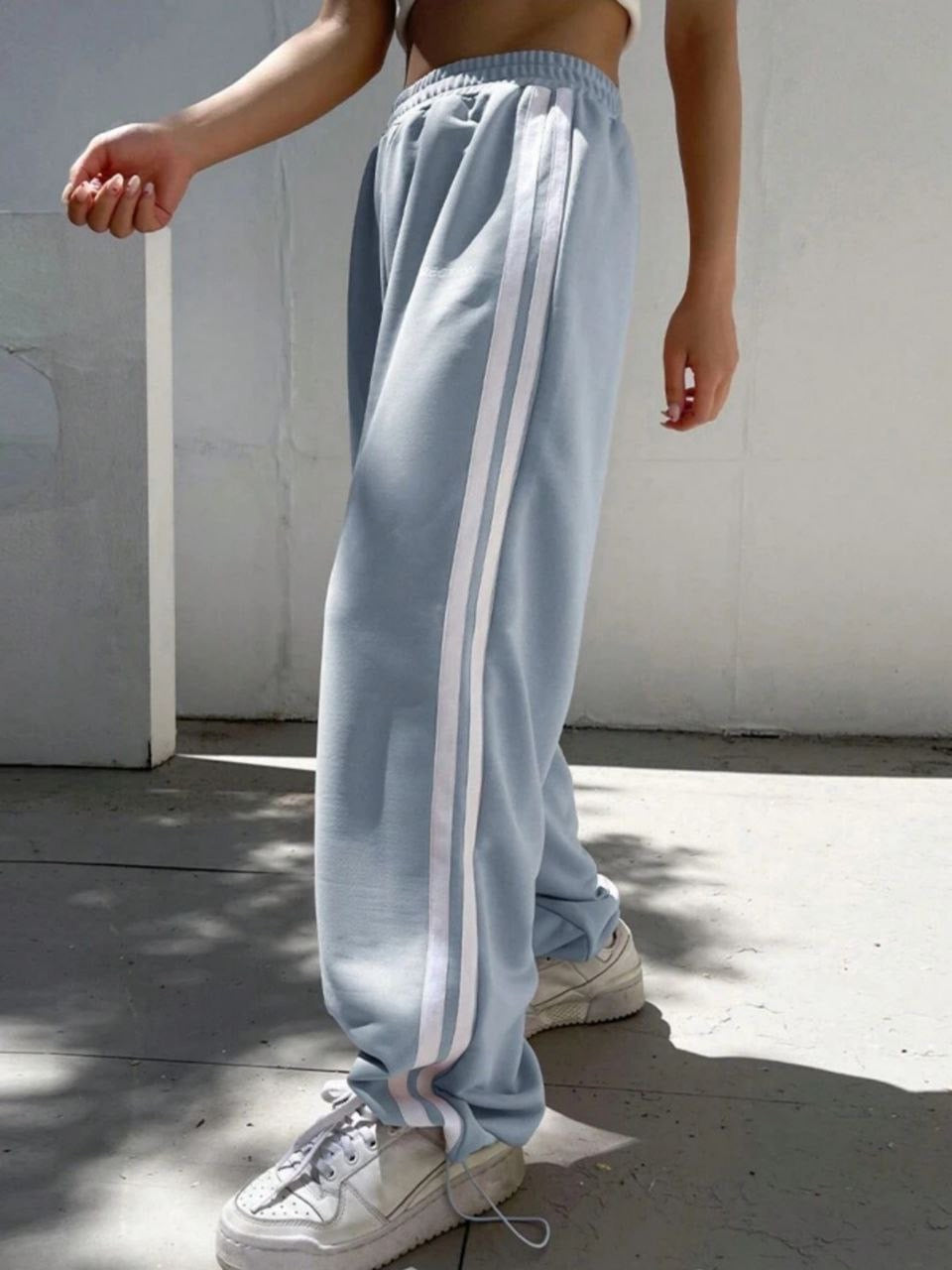 بجامة رياضية لون سمائي Kyren Store