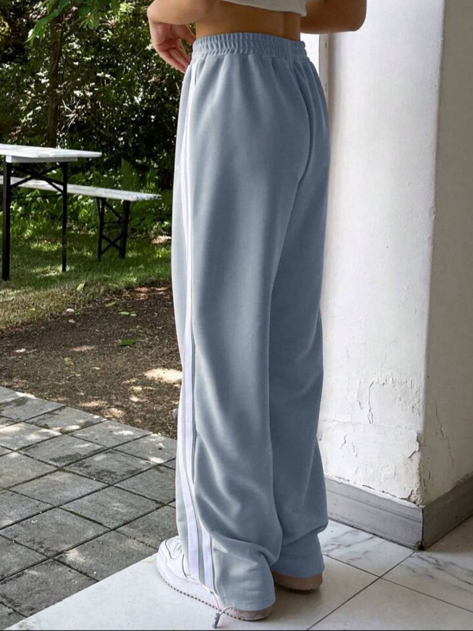 بجامة رياضية لون سمائي Kyren Store