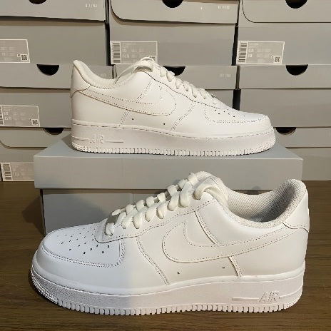 حذاء Nike Air Force ابيض Kyren Store