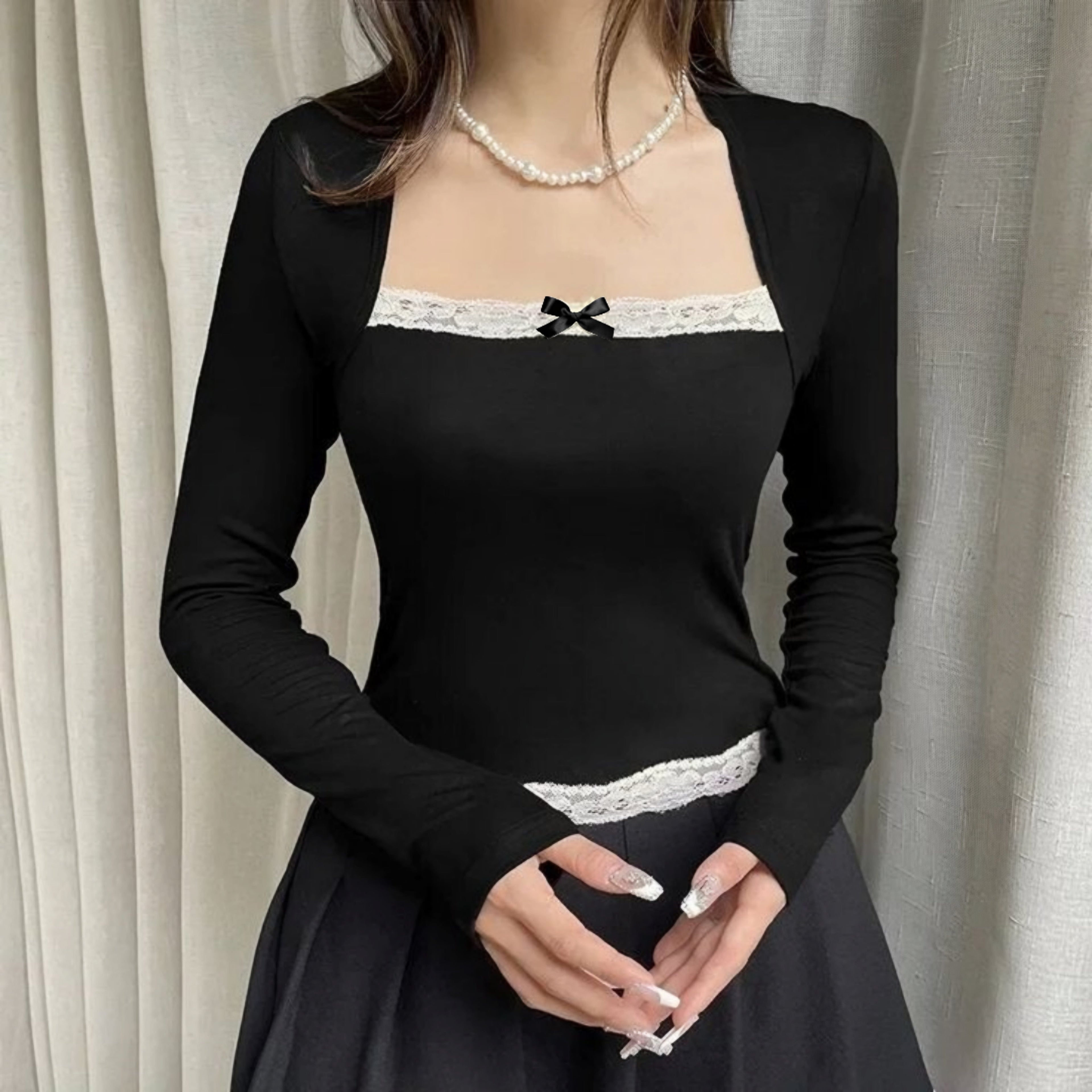 دانتيل توب فيونكة اسود Kyren Store