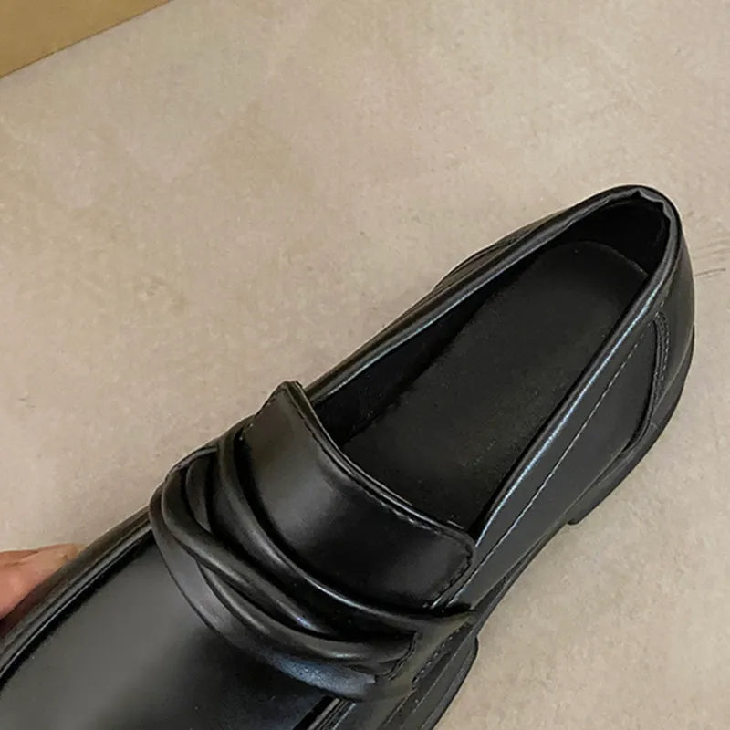 حذاء لوفرز أسود Kyren Store