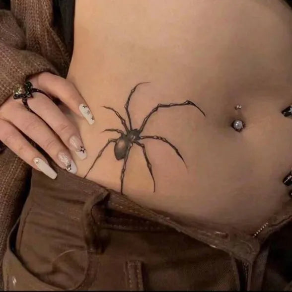 وشم مؤقت على شكل عنكبوت ثلاثي الأبعاد