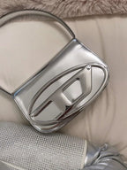 حقيبة Diesel سلفر (طبق الأصل) Kyren Store